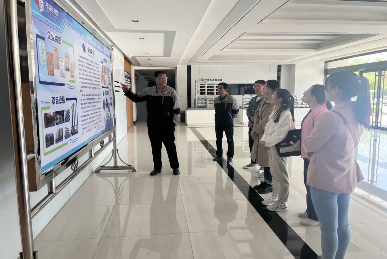 bevictor伟德开展新员工入职培训(图3)