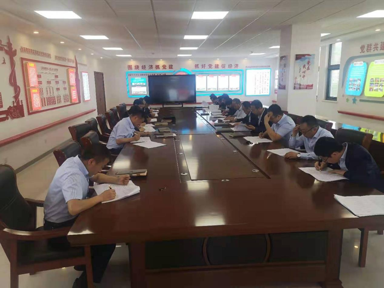 bevictor伟德开展中高层管理人员季度培训测试(图2)