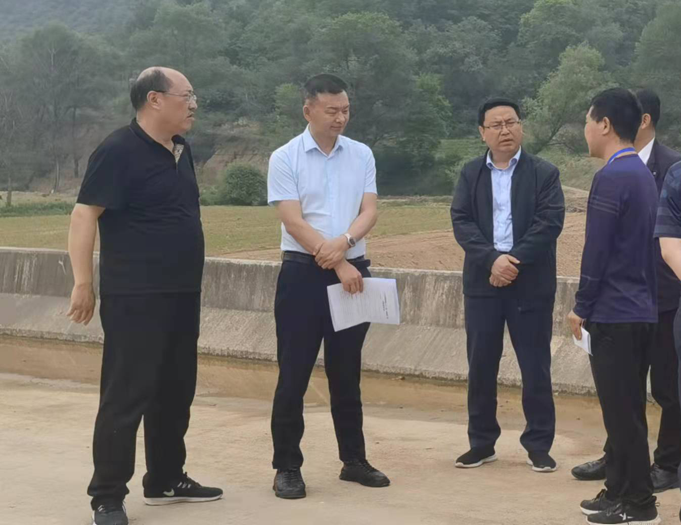 bevictor伟德赴甘肃水建公司开展全面调研(图2)