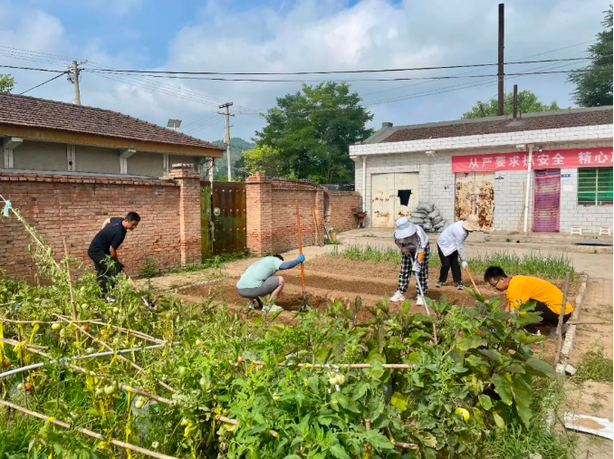 bevictor伟德百名员工下一线真磨砺练本领(图4)