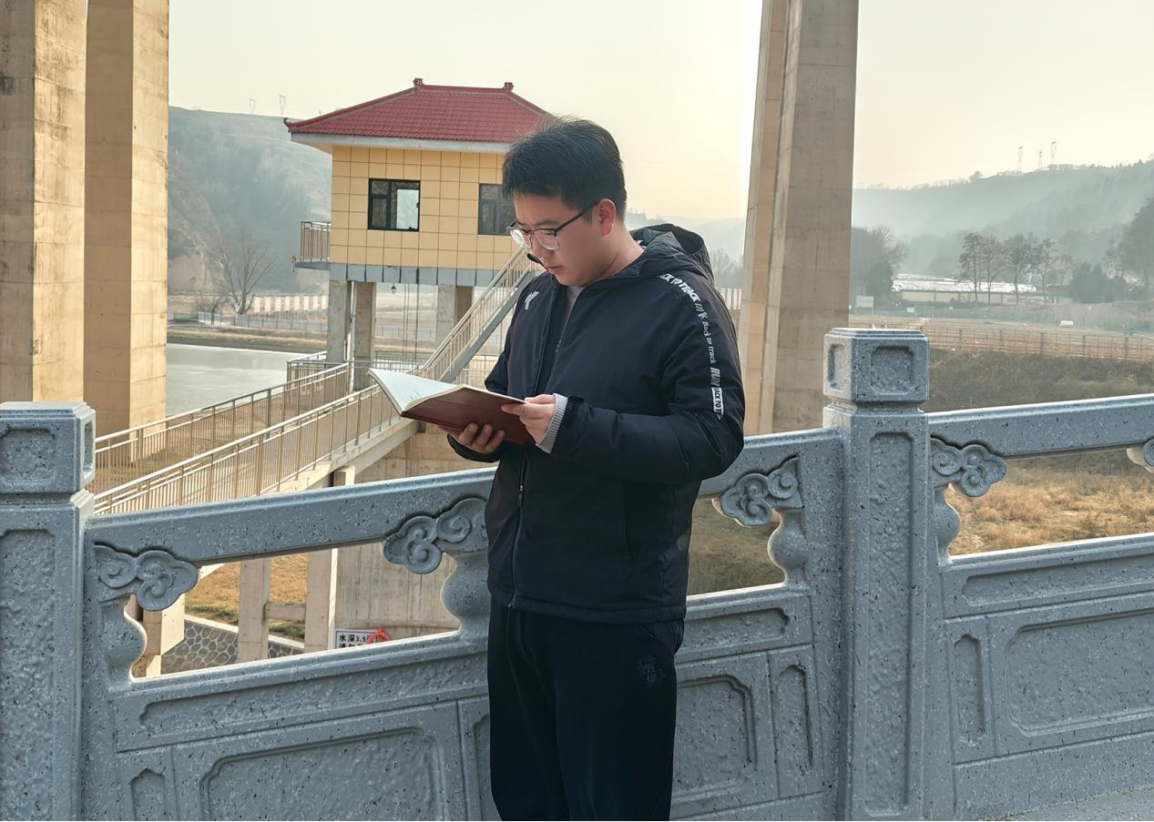 中共bevictor伟德委员会关于对2024年度“产投榜样”进行公示的公告(图2)